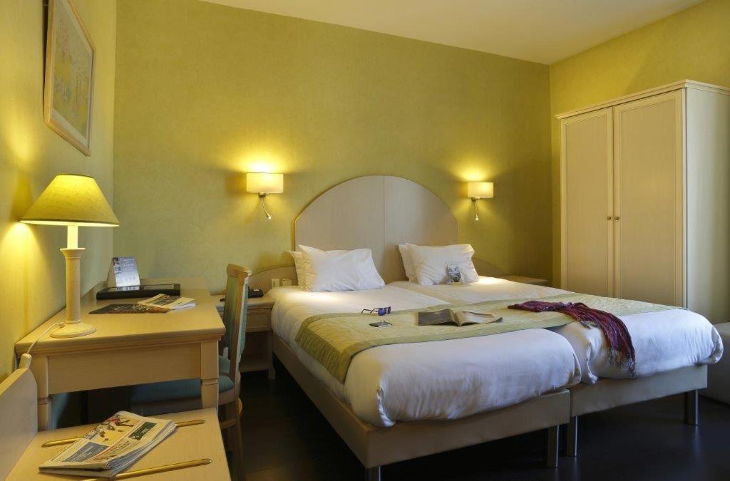 Hotel Logis Darcy Centre Dijon