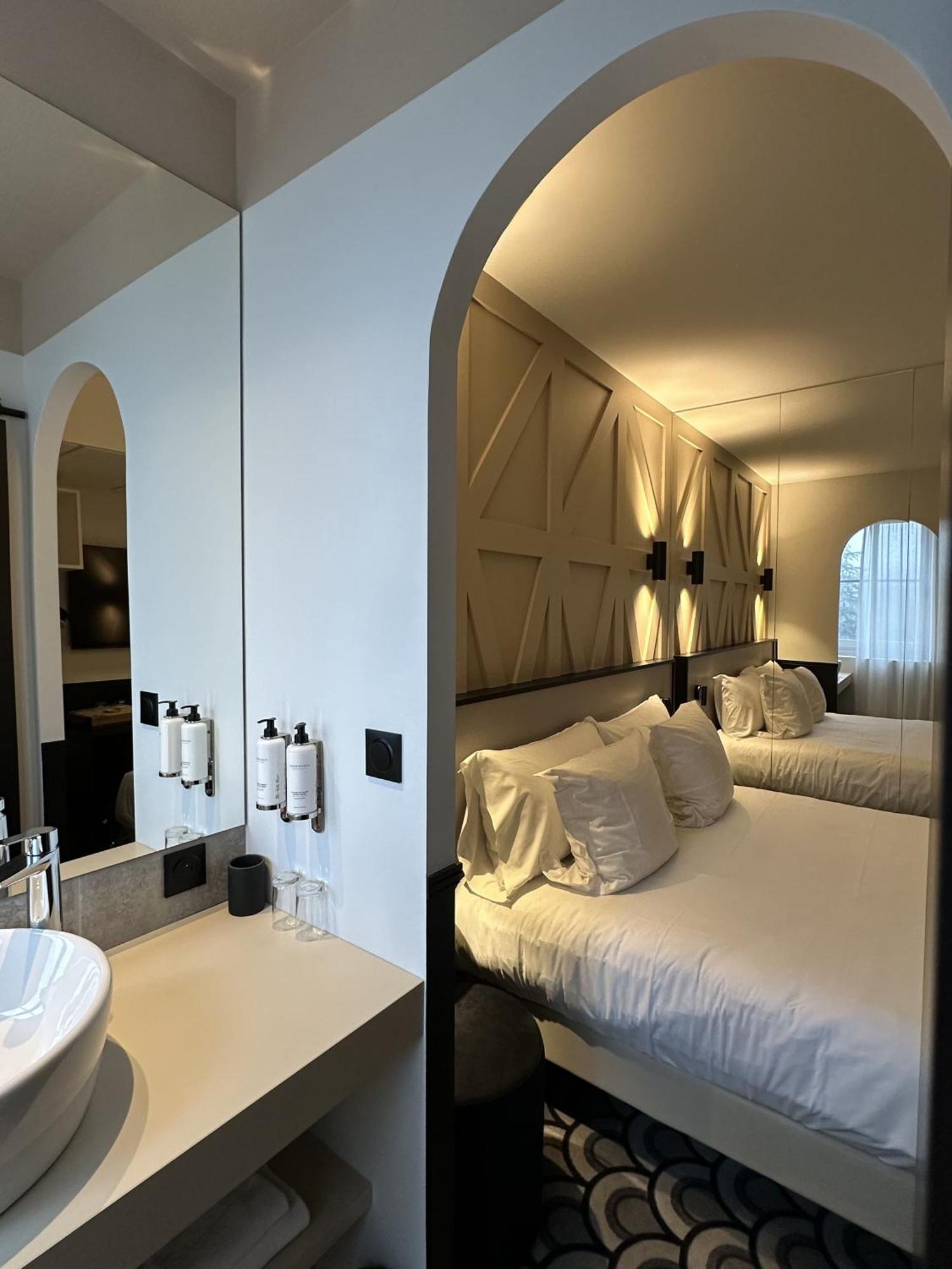 Logis Darcy Centre 4*
